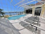 Villa Cape Coral 12686 Riesige Luxusvilla In Suedlage Mit Weitblick An Den Eight Lakes Pooldeck Mit Jacuzzi Gamesroom Bis 10 Gaeste 38300