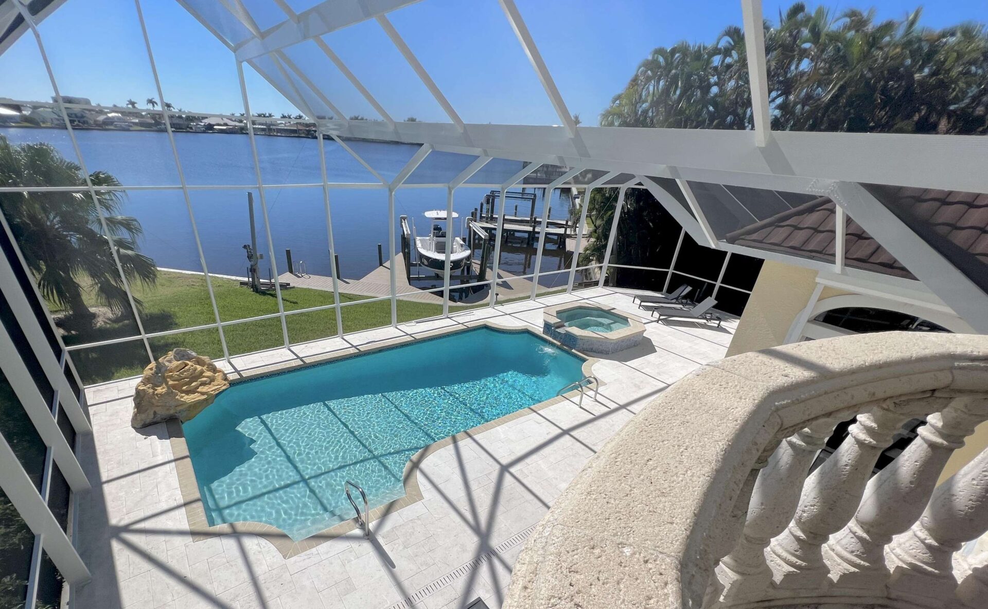 Villa Cape Coral 12686 Riesige Luxusvilla In Suedlage Mit Weitblick An Den Eight Lakes Pooldeck Mit Jacuzzi Gamesroom Bis 10 Gaeste 86518