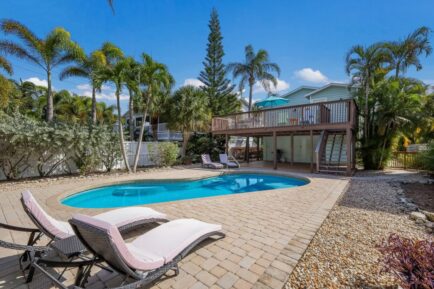 Ferienhaus Anna Maria Island 13100 Grosszuegig Strandnah Mit Terrasse Und Pool Fuer Bis Zu 6 Personen 83990