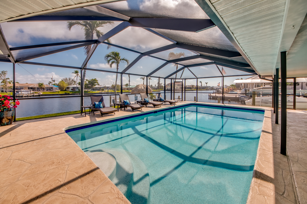 Villa Cape Coral 13205 In Top Und Suedlage Mit Direktem Zugang Zum Caloosahatchee River Tikihut Bis Zu 6 Gaeste Bootsoption 14248