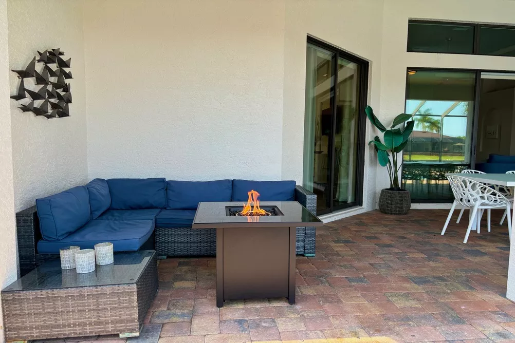 Villa Cape Coral 13210 In Top Und Suedlage Der Cape Harbour Area Grosses Pooldeck Mit Jacuzzi Bis Zu 8 Gaeste Bootsoption 78461