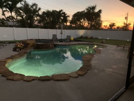 Ferienhaus Cape Coral 13264 In Top Und Suedlage Der Yachtclub Area 2 Kleine Wohnbereiche Pool Und Jacuzzi Bis Zu 6 Gaeste 38280