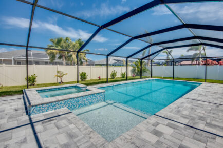 Ferienhaus Cape Coral 13390 In Toplage Der Yachtclub Area 2023 Neu Renoviert Und Moebliert Fahrraeder Kayaks Bis Zu 8 Gaeste 2 61487