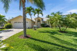 Villa Cape Coral 13474 In Sonniger Suedlage Der Yachtclub Area Pooldeck Mit Jacuzzi Bis Zu 6 Gaeste Bootsoption 93896