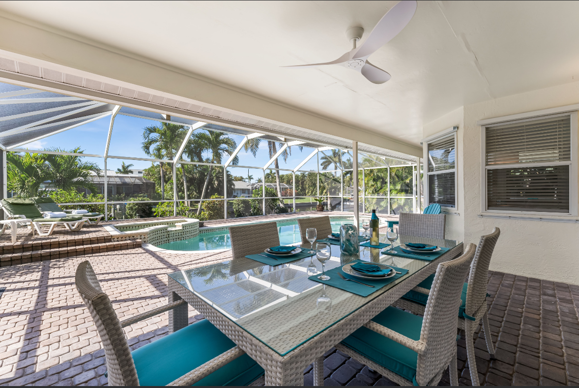 Villa Cape Coral 13474 In Sonniger Suedlage Der Yachtclub Area Pooldeck Mit Jacuzzi Bis Zu 6 Gaeste Bootsoption 96065